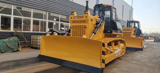 560mm ট্র্যাক টাইপ ট্র্যাক্টর বুলডোজার প্রতিটি পাশে 38টি ট্র্যাক জুতা 100hp 165HP 220HP 320HP