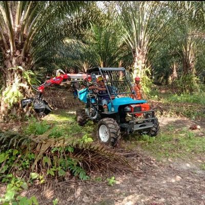 PTO গতি 240-1340rpm এবং কৃষি টায়ার সহ পাম অয়েল বাগানের জন্য খোলা ক্যাব ট্রাক্টর