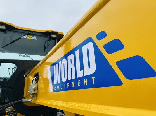 শীতাতপনিয়ন্ত্রণ সহ Komatsu 97kw ভারী যন্ত্রপাতি মোটর গ্রেডার